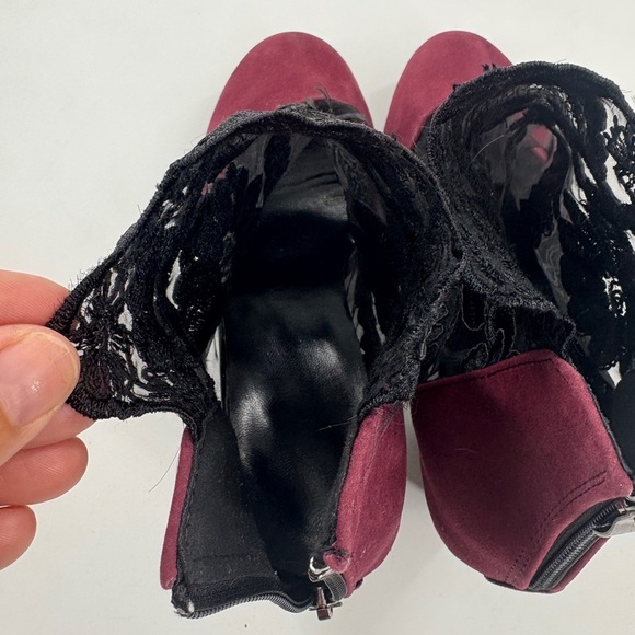 Elegant Lace-Trimmed Burgundy Ankle Boots - Picture 6 of 9
